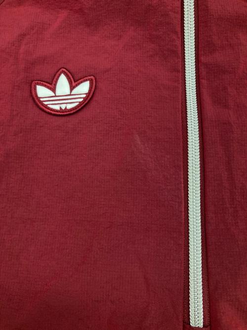 adidas（アディダス）adidas (アディダス) アーセナルテラスアイコン ハーフジップ ジャケット ボルドー サイズ:Mの古着・服飾アイテム