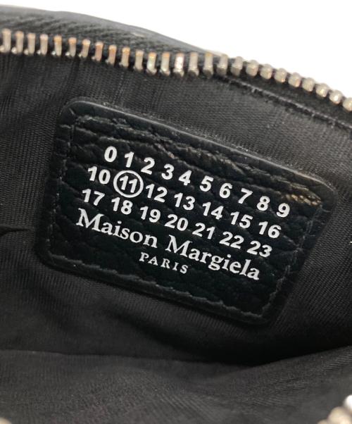 Maison Margiela（メゾンマルジェラ）Maison Margiela (メゾンマルジェラ) 4ステッチジップカードホルダーウォレット ブラックの古着・服飾アイテム