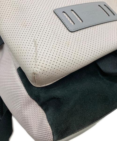 COACH（コーチ）COACH (コーチ) テレイン ロールトップ バックパック ベージュの古着・服飾アイテム
