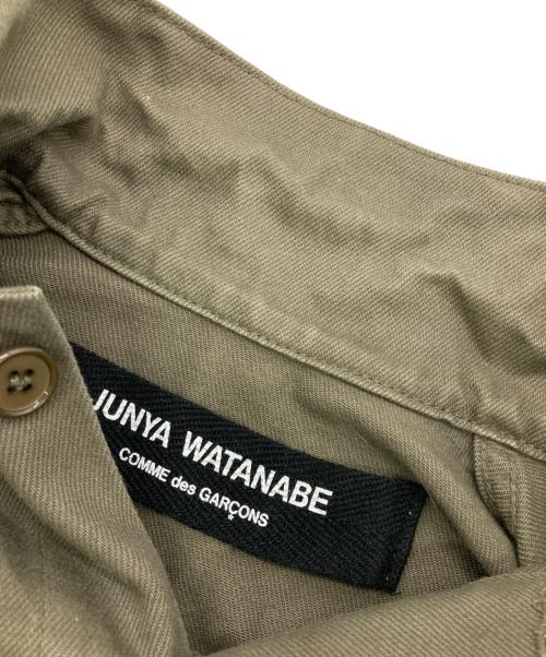 JUNYA WATANABE COMME des GARCONS（(ジュンヤワタナベ コムデギャルソン）JUNYA WATANABE COMME des GARCONS ((ジュンヤワタナベ コムデギャルソン) カットオフトラッカージャケット オリーブ サイズ:不明の古着・服飾アイテム