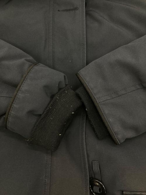 CANADA GOOSE（カナダグース）CANADA GOOSE (カナダグース) BRONTE PARKA ネイビー サイズ:Sの古着・服飾アイテム