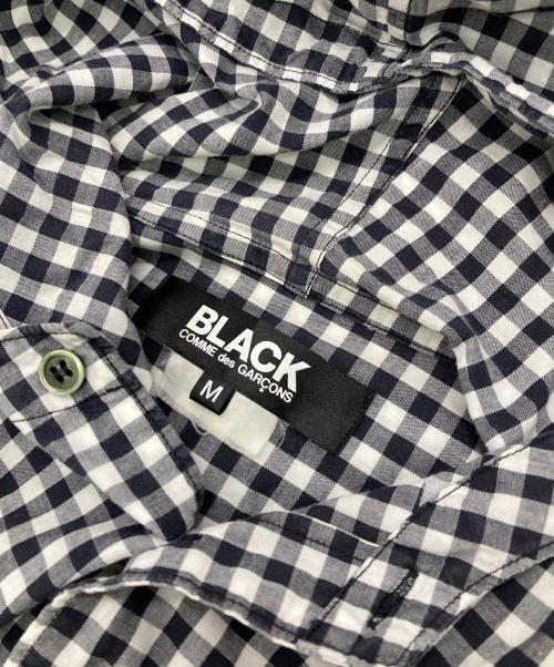 BLACK COMME des GARCONS（ブラックコムデギャルソン）BLACK COMME des GARCONS (ブラックコムデギャルソン) フーデットチェックシャツ ホワイト×ブラック サイズ:Mの古着・服飾アイテム