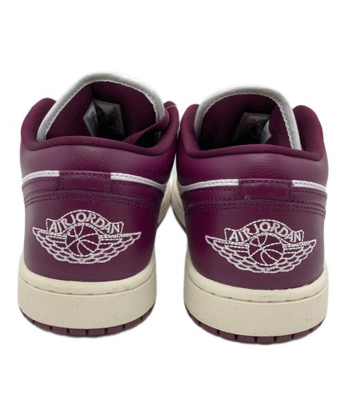 NIKE（ナイキ）NIKE (ナイキ) WMNS AIR JORDAN 1 LOW パープル×ホワイト サイズ:US11(ウィメンズサイズ)の古着・服飾アイテム