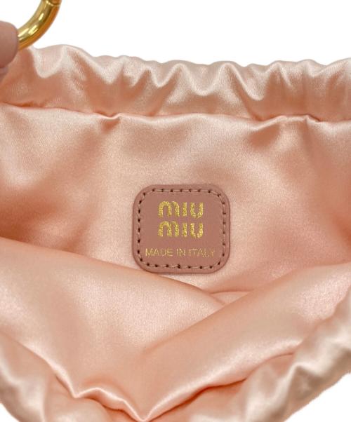 MIU MIU（ミュウミュウ）MIU MIU (ミュウミュウ) ダッチェスポーチ ピンクの古着・服飾アイテム
