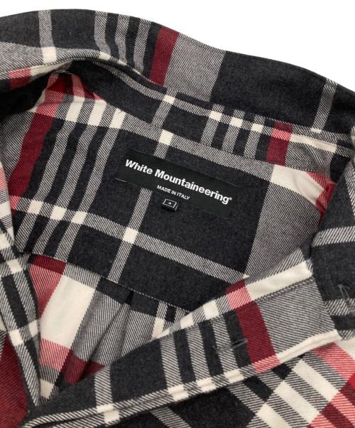 WHITE MOUNTAINEERING（ホワイトマウンテ二アニング）WHITE MOUNTAINEERING (ホワイトマウンテ二アニング) チェックシャツ ブラック×レッド サイズ:3の古着・服飾アイテム
