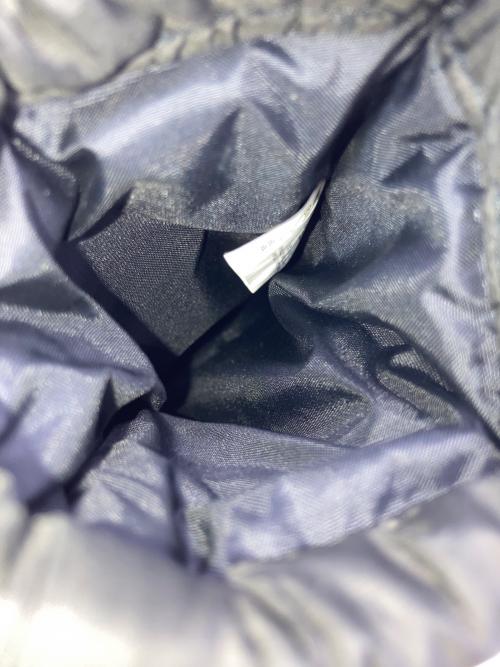 SUPREME（シュプリーム）SUPREME (シュプリーム) PUFFER NECK POUCH ブラックの古着・服飾アイテム