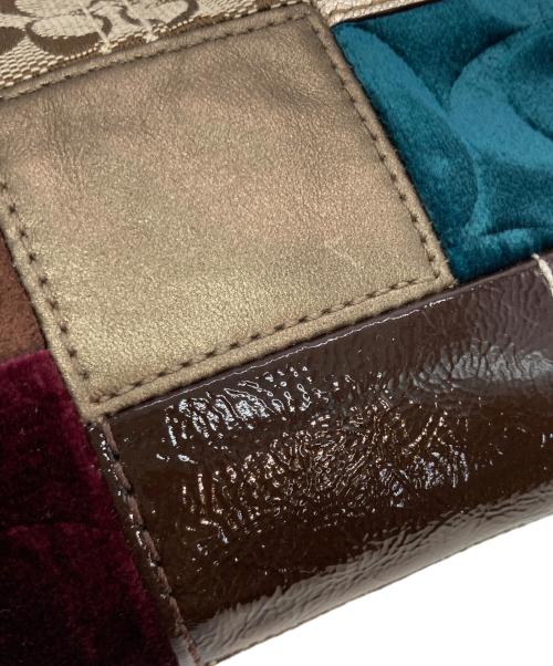 COACH（コーチ）COACH (コーチ) パッチワークバッグ ブラウン×レッドの古着・服飾アイテム