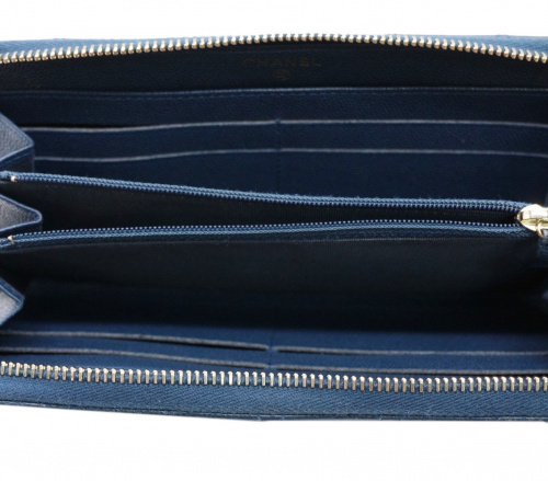 CHANEL（シャネル）CHANEL (シャネル) Quilted Caviar L Gusset Zip Wa ネイビー A50097 22940355の古着・服飾アイテム