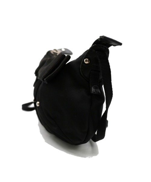 Salvatore Ferragamo（サルヴァトーレ フェラガモ）Salvatore Ferragamo (サルヴァトーレフェラガモ) ヴァラショルダーバッグ ブラック EZ-21 B670の古着・服飾アイテム