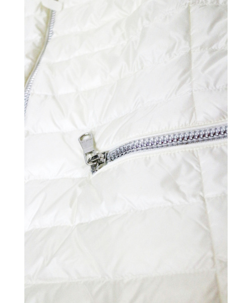 MONCLER（モンクレール）MONCLER (モンクレール) ダウンジャケット ホワイト サイズ:4の古着・服飾アイテム
