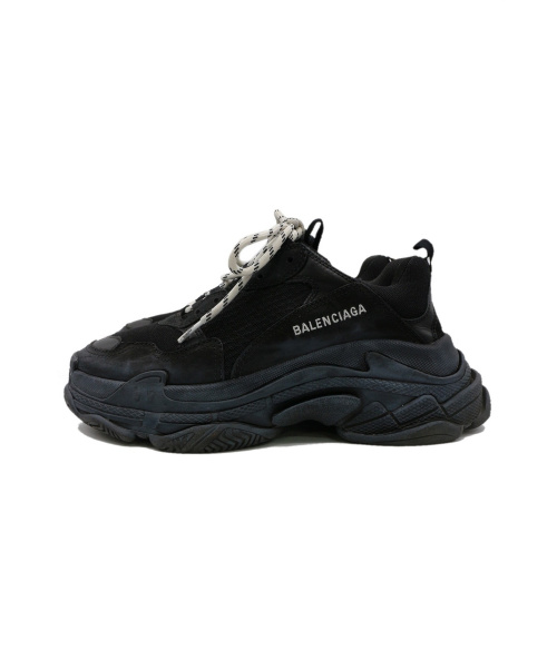 BALENCIAGA（バレンシアガ）BALENCIAGA (バレンシアガ) Triple S ブラック サイズ:27 534162 W09O1の古着・服飾アイテム