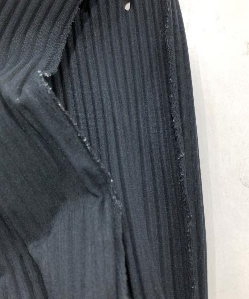 ISSEY MIYAKE me（イッセイ ミヤケ ミー）ISSEY MIYAKE me (イッセイ ミヤケ ミー) プリーツフリンジワンピース ブラック サイズ:FREEEの古着・服飾アイテム