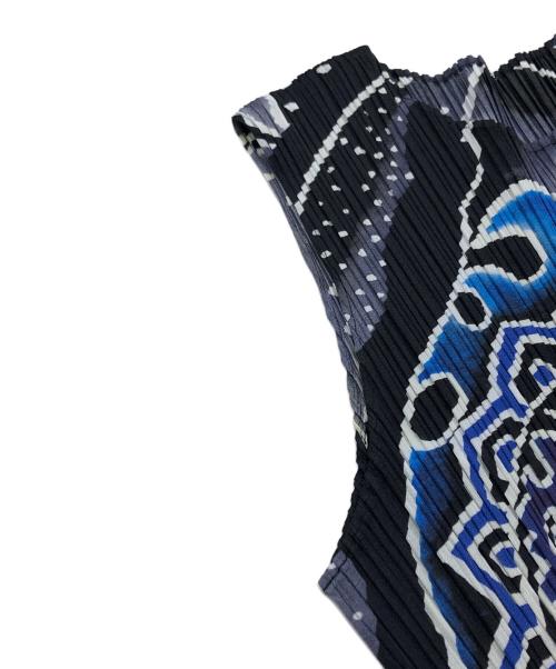 PLEATS PLEASE（プリーツプリーズ）PLEATS PLEASE (プリーツプリーズ) ねぶた祭りノースリーブプリーツワンピース ブラック サイズ:4の古着・服飾アイテム