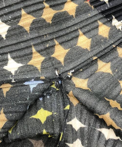 PLEATS PLEASE（プリーツプリーズ）PLEATS PLEASE (プリーツプリーズ) 総柄プリーツボレロカーディガン ネイビー サイズ:SIZE 3の古着・服飾アイテム