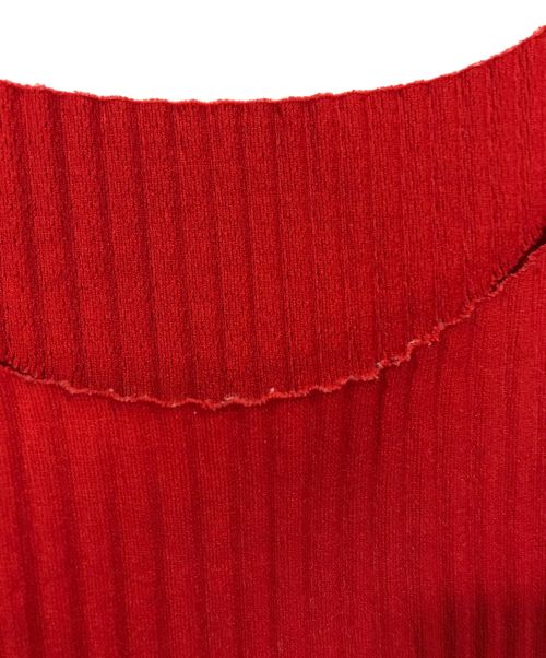 me ISSEY MIYAKE（ミーイッセイ ミヤケ）me ISSEY MIYAKE (ミーイッセイ ミヤケ) ノースリーブプリーツワンピース レッド サイズ:FREEの古着・服飾アイテム