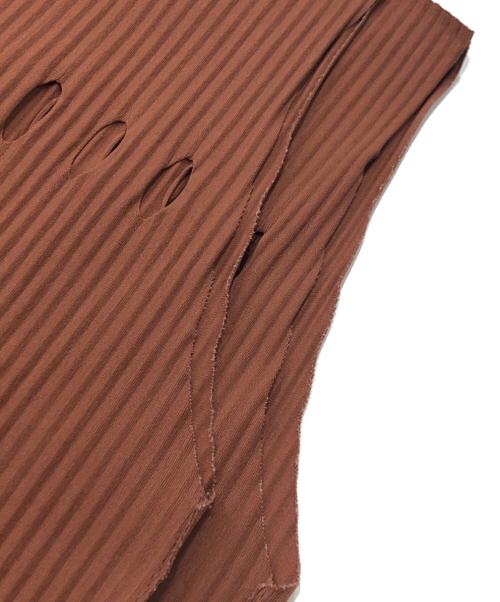 me ISSEY MIYAKE（ミーイッセイ ミヤケ）me ISSEY MIYAKE (ミーイッセイ ミヤケ) プリーツフリンジワンピース ブラウン サイズ:FREEの古着・服飾アイテム