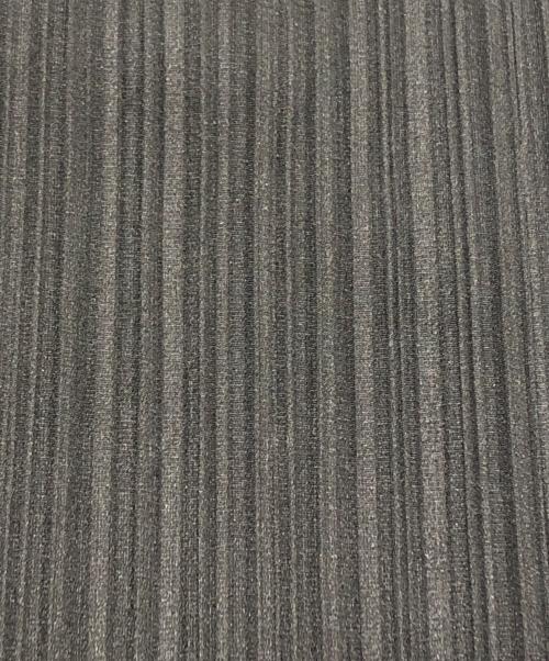 PLEATS PLEASE（プリーツプリーズ）PLEATS PLEASE (プリーツプリーズ) PEANUTSプリーツワンピース ブラック サイズ:3の古着・服飾アイテム