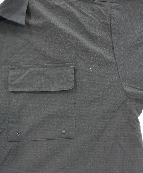 Poler Outdoor Stuff（ポーラーアウトドアスタッフ）Poler Outdoor Stuff (ポーラーアウトドアスタッフ) 半袖シャツ ブラック サイズ:Mの古着・服飾アイテム