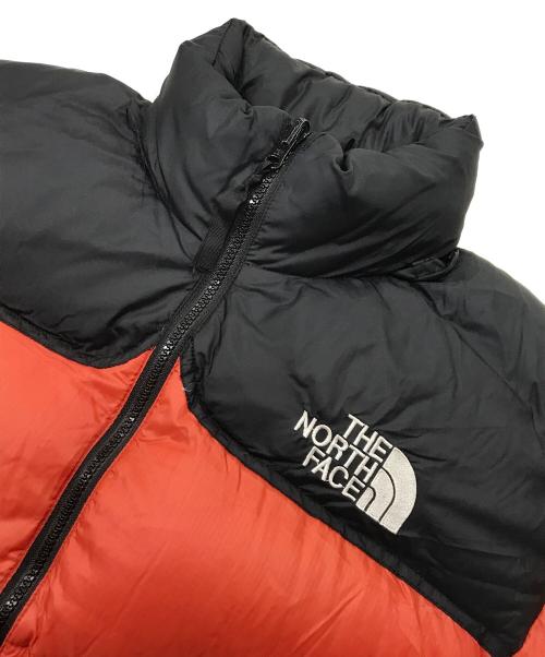 THE NORTH FACE（ザ ノース フェイス）THE NORTH FACE (ザ ノース フェイス) ダウンジャケット ブラック×オレンジ サイズ:印字薄れのため不明の古着・服飾アイテム