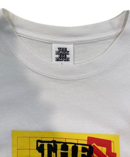 BlackEyePatch（ブラックアイパッチ）BlackEyePatch (ブラックアイパッチ) パッチロゴT ホワイト サイズ:Lの古着・服飾アイテム