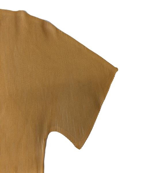 PLEATS PLEASE（プリーツプリーズ）PLEATS PLEASE (プリーツプリーズ) プリーツポロシャツ イエロー サイズ:3の古着・服飾アイテム