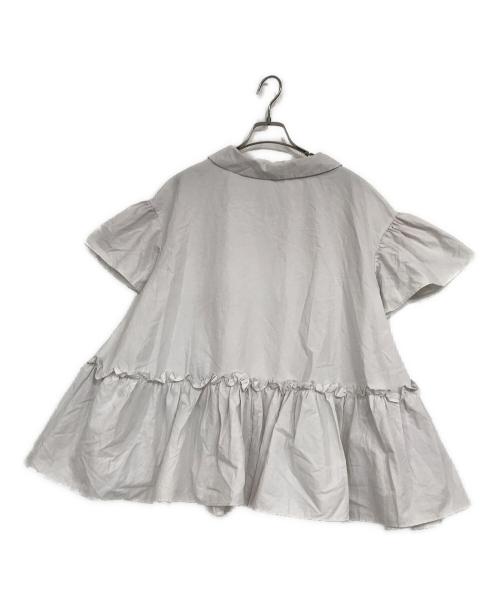 THREE SQUARE（スリースクエア）THREE SQUARE (スリースクエア) ブラウス ホワイト サイズ:Fの古着・服飾アイテム