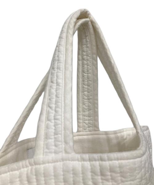 pionunnal（ピオヌンナル）pionunnal (ピオヌンナル) ハンドバッグ ホワイトの古着・服飾アイテム