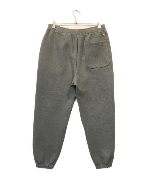 F.C.R.B.（エフシーレアルブリストル）F.C.R.B. (エフシーレアルブリストル) TECH SWEAT PANTS グレー サイズ:不明の古着・服飾アイテム