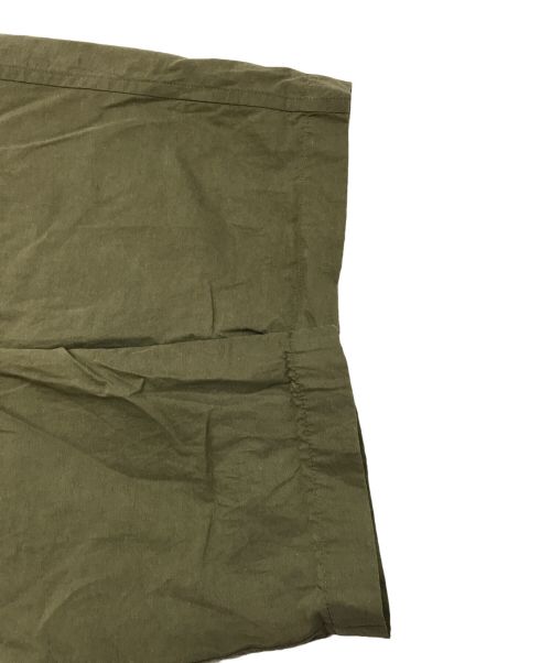 RAINMAKER（レインメーカー）RAINMAKER (レインメーカー) ベルテッドナイロンパンツ カーキ サイズ:SIZE 46の古着・服飾アイテム