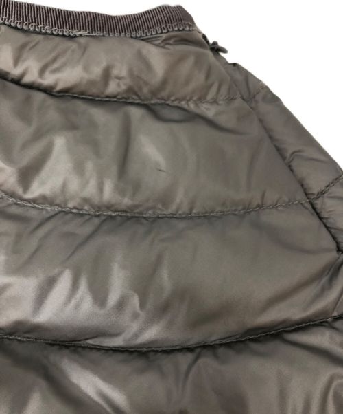 MONCLER（モンクレール）MONCLER (モンクレール) ダウンケープマフラー グレー サイズ:12Yの古着・服飾アイテム