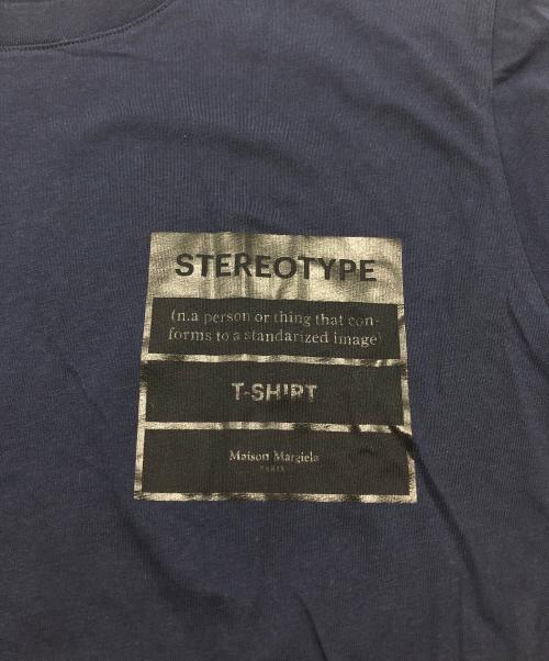 Maison Margiela（メゾンマルジェラ）Maison Margiela (メゾンマルジェラ) ステレオタイプTシャツ ネイビー サイズ:44の古着・服飾アイテム