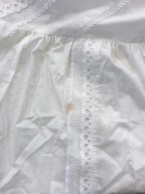 Estella.K（エステラケー）Estella.K (エステラケー) Maisie Belted Lace Dress ホワイト サイズ:FREEの古着・服飾アイテム