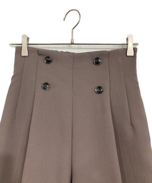 JILL BY JILLSTUART（ジル バイ ジルスチュアート）JILL BY JILLSTUART (ジル バイ ジルスチュアート) スコッチ釦ワイドパンツ ベージュ サイズ:Mの古着・服飾アイテム