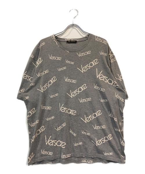 GIANNI VERSACE（ジャンニ・ヴェルサーチ）GIANNI VERSACE (ジャンニ・ヴェルサーチ) ロゴTシャツ グレー サイズ:3XLの古着・服飾アイテム