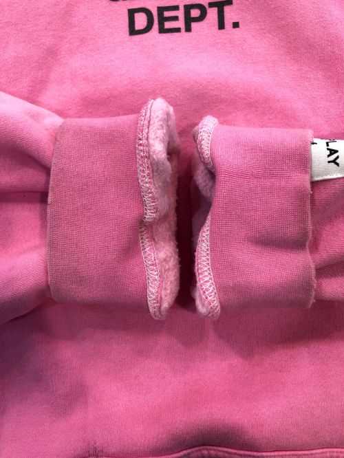 GALLERY DEPT（ギャラリー デプト）GALLERY DEPT (ギャラリー デプト) DEPT LOGO HOODIE ピンク サイズ:XLの古着・服飾アイテム