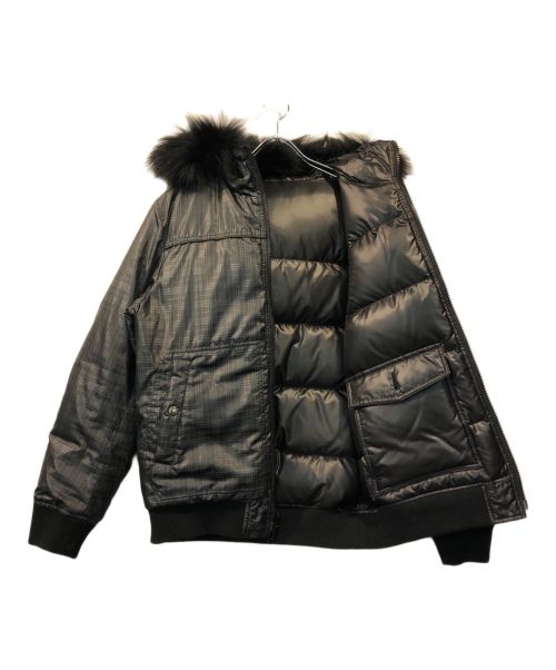 BURBERRY BLACK LABEL（バーバリーブラックレーベル）BURBERRY BLACK LABEL (バーバリーブラックレーベル) リバーシブルファーダウンジャケット ブラック サイズ:Lの古着・服飾アイテム