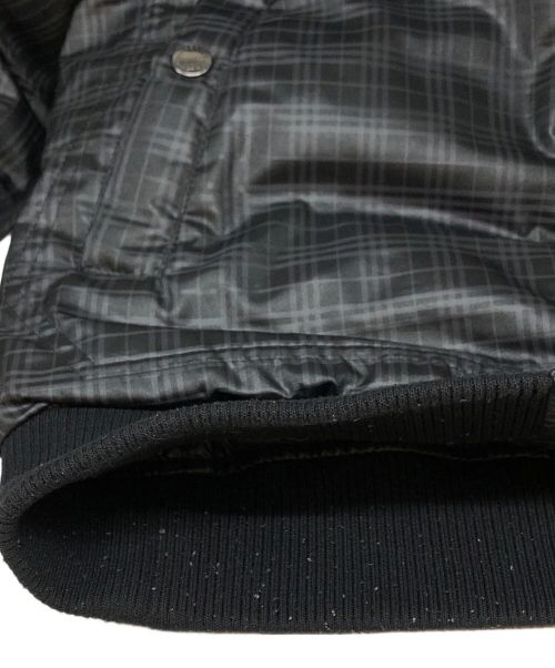 BURBERRY BLACK LABEL（バーバリーブラックレーベル）BURBERRY BLACK LABEL (バーバリーブラックレーベル) リバーシブルファーダウンジャケット ブラック サイズ:Lの古着・服飾アイテム