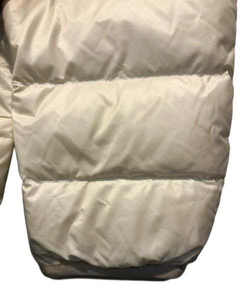 MONCLER（モンクレール）MONCLER (モンクレール) HISSUダウンジャケット アイボリー サイズ:2の古着・服飾アイテム
