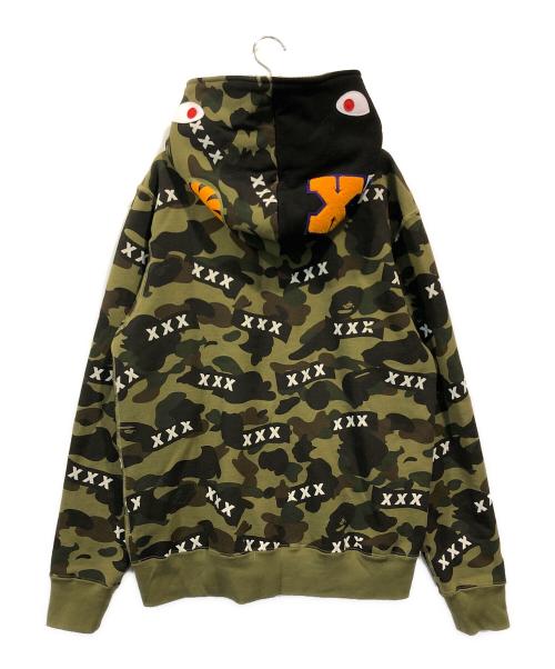 A BATHING APE（ア ベイシング エイプ）A BATHING APE (アベイシングエイプ) GOD SELECTION XXX (ゴッドセレクショントリプルエックス) SHARK FULL ZIP HOODIE カーキ サイズ:Lの古着・服飾アイテム