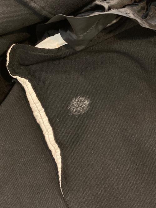 BLACK COMME des GARCONS（ブラックコムデギャルソン）BLACK COMME des GARCONS (ブラックコムデギャルソン) スタッズテーラードジャケット ブラック サイズ:-の古着・服飾アイテム