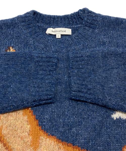 maison kitsune（メゾンキツネ）MAISON KITSUNE (メゾンキツネ) FOX INTARSIA COMFORT JUMPER ブルー サイズ:Mの古着・服飾アイテム
