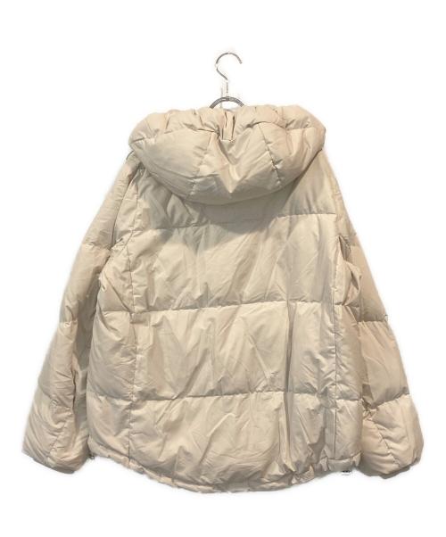 Hakuu（ハク）hakuu (ハク) 別注 DOWN ジャケット アイボリー サイズ:SIZE Mの古着・服飾アイテム