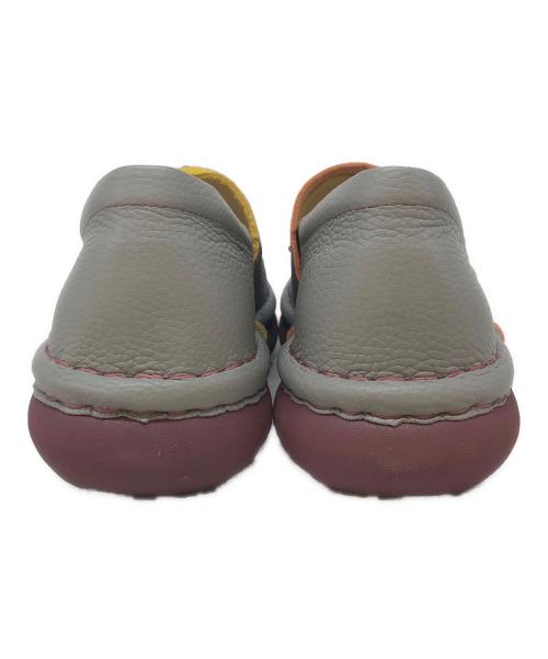 estacion（エスタシオ）estacion (エスタシオ) MOOMIN (ムーミン) コラボスリッポン グレー サイズ:Lの古着・服飾アイテム