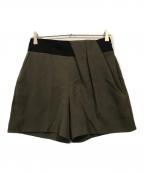 BALENCIAGAバレンシアガ）の古着「ショートパンツ」｜グリーン