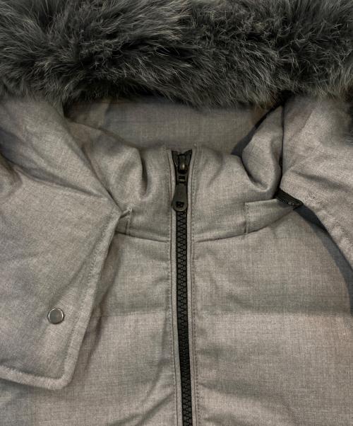 DRESSTERIOR（ドレステリア）DRESSTERIOR (ドレステリア) ブルーフォックスファーロングダウンコート グレー サイズ:38の古着・服飾アイテム