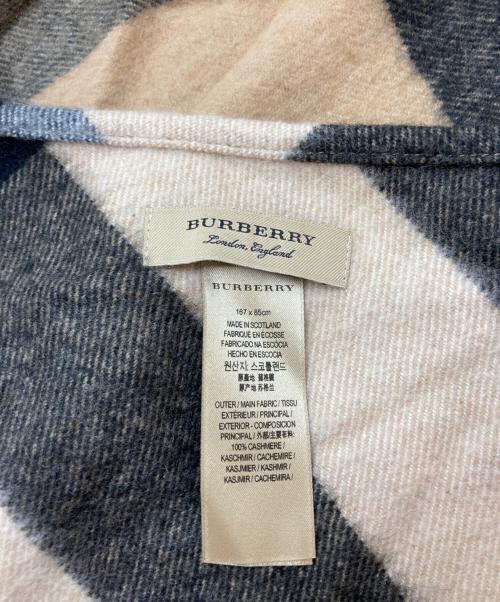 BURBERRY（バーバリー）BURBERRY (バーバリー) カシミヤ三角マフラー ベージュの古着・服飾アイテム