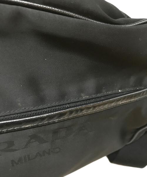 PRADA（プラダ）PRADA (プラダ) ロゴナイロンショルダーバッグ ブラックの古着・服飾アイテム