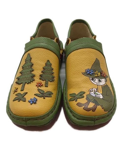 estacion（エスタシオ）estacion (エスタシオ) MOOMIN (ムーミン) スナフキンモチーフ本革スリッポンシューズ グリーン サイズ:Mの古着・服飾アイテム