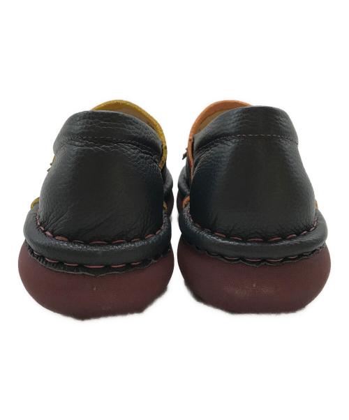 estacion（エスタシオ）estacion (エスタシオ) MOOMIN (ムーミン) ムーミン＆ニョロニョロモチーフ本革スリッポン ネイビー サイズ:sの古着・服飾アイテム