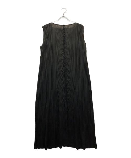 PLEATS PLEASE（プリーツプリーズ）PLEATS PLEASE (プリーツプリーズ) センターシームノースリーブプリーツワンピース ブラック サイズ:4の古着・服飾アイテム